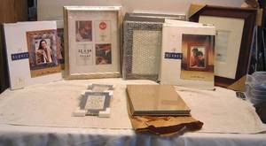 lot 1166 image: Assorted New Picture Frames