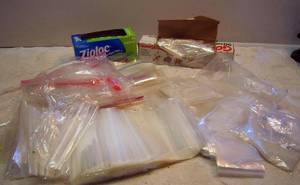 lot 1162 image: Assorted Zipper Storage Bags