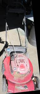 lot 1172 image: Toro lawn mower