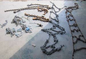 lot 1176 image: Chain