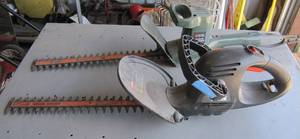 lot 1201 image: 2 electric hedge trimmers