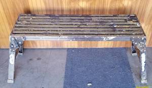 lot 1330 image: Mini scaffold