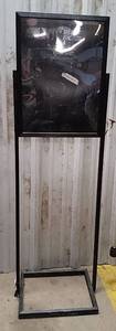 lot 1261 image: Sign frame