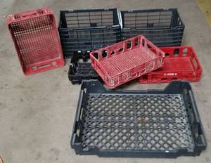 lot 1269 image: Soda, produce and bread crates