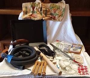 lot 1292 image: Misc items