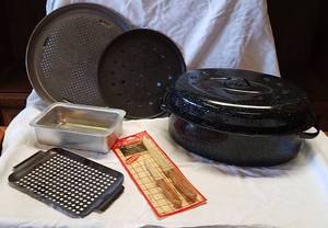 lot 1300 image: Pots and pans