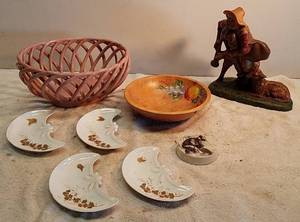 lot 1316 image: Household dcor
