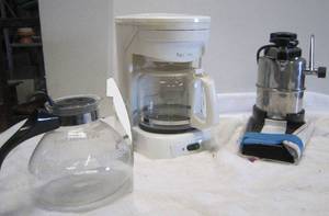 lot 1348 image: Coffee Pot &amp Accessories