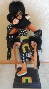 lot 91 image: Kachina  - Mud Head Clown Piggy Back   ORGINAL CREATION by CINDY  KACHADA 15x7  1993 COA