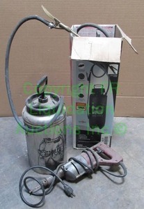 lot 35 image: Hammer drill and two commercial type sprayers