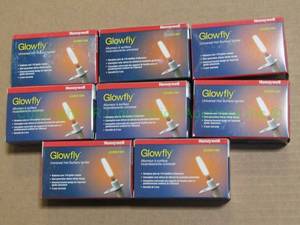 lot 41 image: Honeywell Glowfly universal hot surface ignitor Q3200U1004, 8 total