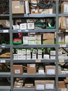 lot 44 image: Metal utility shelf. Contents not included
