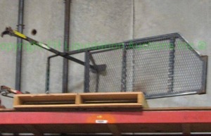 lot 83 image: Truck bed ladder rack