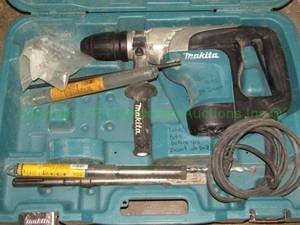 lot 316 image: Makita rotary hammer model HR4002
