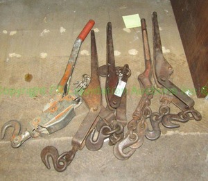 lot 290 image: Durbin D1-S Delta Chain tensioners and a come-along cable pull
