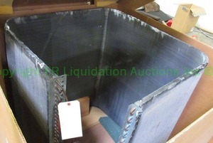 lot 111 image: Commercial air conditioning coil