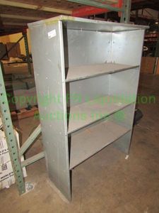 lot 173 image: Metal utlity shelf