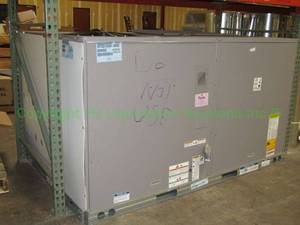 lot 181 image: Carrier WeatherMaker - 10 Ton packaged rooftop gas Heat & electric cool unit 2-stage. 49 x 88 x 58