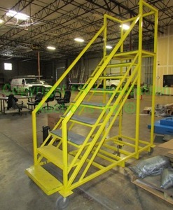 lot 183 image: Portable stairs. 111 x 32 x 85