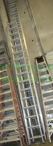 lot 263 image: 2 Werner 32ft & 36ft extension ladders, bidding is times the quantity