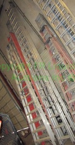 lot 261 image: 2 Werner 40ft extension ladders model D540-2, bidding is times the quantity