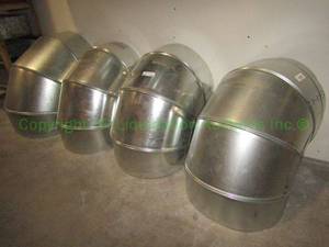 lot 209 image: Galvanized metal corner duct connectors (4) 12102269018