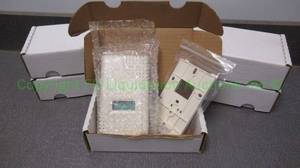 lot 326 image: Telaire Ventostat CO2 ventilation controllers model 8002-L, 5 total
