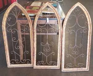lot 13 image: 3 rustic style wall decor pieces in stylecolorcondition shown. You are bidding by the piece