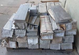 lot 441 image: Pallet with 34 plus boxes of ceramic tile in stylecolor shown. You are bidding by the box
