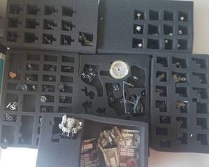 lot 9 image: Collectible Warhammer models as shown.