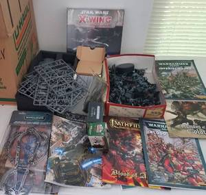 lot 71 image: Star Wars X-wing game, warhammer bits, models and more as shown.