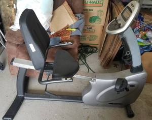 lot 127 image: Vision Fitness R10 recumbent bike as shown. No power cord.