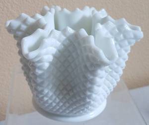 lot 3 image: VINTAGE WESTMORELAND MILK GLASS HANDKERCHIEF VASE IN GEOMETRIC PATTERN IN EXCELLENT CONDITION AS SHOWN. MEASURES APPROX. 8 x 5.5.