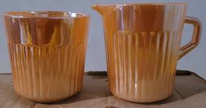 lot 133 image: VINTAGE FIRE KING SUGAR AND CREAMER IN STYLECOLOR SHOWN.