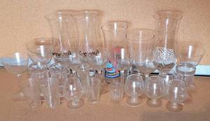 lot 193 image: LOT OF ASSORTED STEMWAREGLASSWARE AS SHOWN.