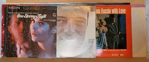 lot 206 image: LOT OF 24 VINTAGE LP VINYL RECORDS IN VARIOUS MUSIC GENRES AS SHOWN. (YOUR BID X 24)