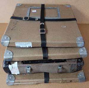 lot 58 image: VINTAGE MOVIE REEL BOXES AS SHOWN.