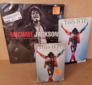 lot 73 image: MICHAEL JACKSON MEMORABILIA AS SHOWN.