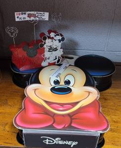 lot 134 image: VINTAGE MICKEY MOUSE CASSETTE TAPE HOLDER AND PHOTO HOLDER AS SHOWN.
