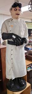 lot 164 image: MAD DOCTOR WITH POWER CORD FOR ANIMATION FEATURES AS SHOWN. IT WORKS