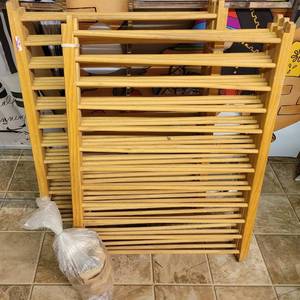 lot 199 image: VINTAGE WOODEN PLAY PEN WITH PARTSHARDWARE AS SHOWN.
