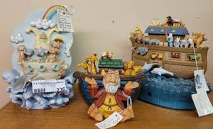 lot 236 image: LOT OF 3 NOAHS ARK FIGURES  DECOR AS SHOWN.
