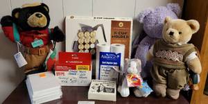 lot 248 image: LOT OF ASSORTED ITEMS INCLUDING PLUSH BEARS, PHOTO PAPER, K-CUP HOLDER AND MORE AS SHOWN.