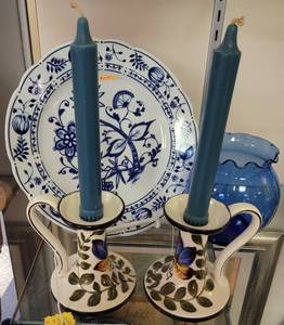 lot 262 image: COLLECTIBLE PLATE, VINTAGE CZECH CANDLE STICK HOLDERS AND MORE AS SHOWN.