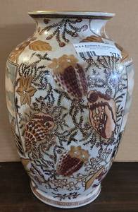 lot 378 image: LARGE SIZE CLIPPER SHIP DESIGN URN STYLE VASE AS SHOWN.