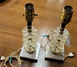 lot 417 image: VINTAGE 3-TIERED LUCITE WITH MARBLE BASE LAMPS IN STYLECOLORCONDITION SHOWN. EACH MEASURES APPROX. 11.5 HIGH.