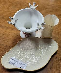 lot 423 image: VINTAGE LENOX VANITY RING HOLDER, BELLEEK IRELAND VASE AND LEFTON CHINA FOOTED VASERING HOLDER IN STYLESCOLORSCONDITION SHOWN.