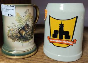 lot 525 image: VINTAGE STTUTTGARDER HOFBRAU CERAMIC MUG AND VINTAGE 1977 REGAL CHINA MUG AS SHOWN.