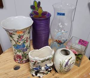 lot 616 image: ASSORTED VASES IN STYLESCOLORSDESIGNS SHOWN.