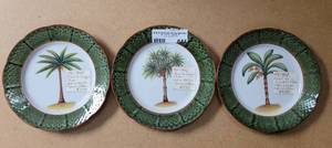 lot 644 image: LOT OF 3 EMAIL DE LIMOGES PLATES IN PATTERN EDS20 AS SHOWN.
